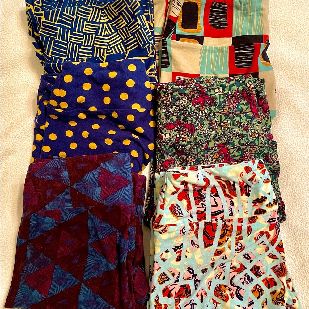 LEGGINGS SO SOFT NEW NEVER WORN SIX (6) PAIRS GREAT DEAL ONE SIZE (S)